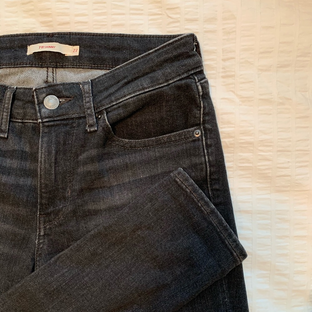 Levi’s 711 Skinny